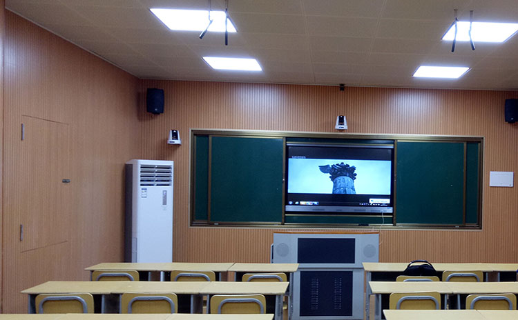 海南海口某中學教室吸音板工程